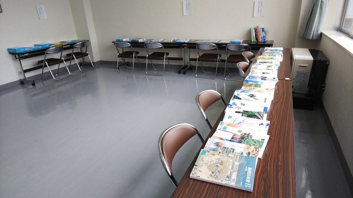 教科書展示会